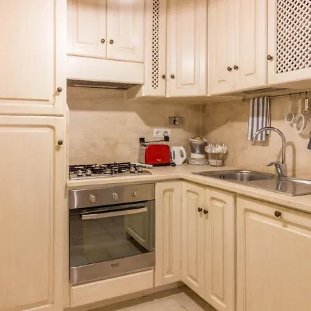 Guesthost - W Parking And Veranda *